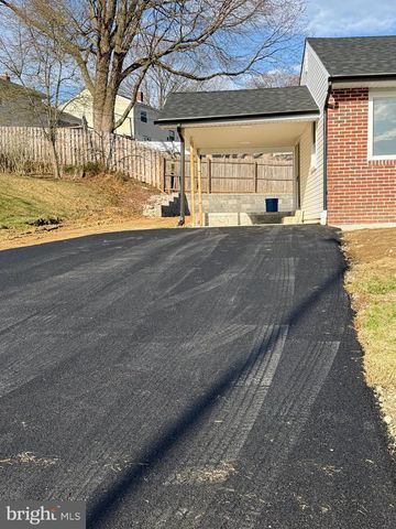 41 DORSET DR, Broomall, PA 19008
