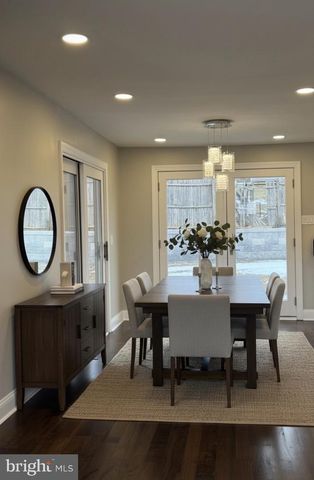 41 DORSET DR, Broomall, PA 19008