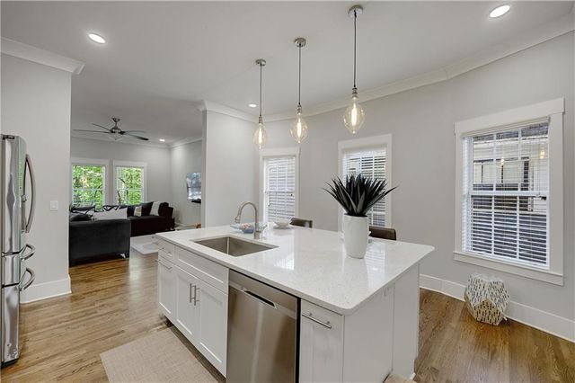 505 W Ontario Avenue SW, Atlanta, GA 30310