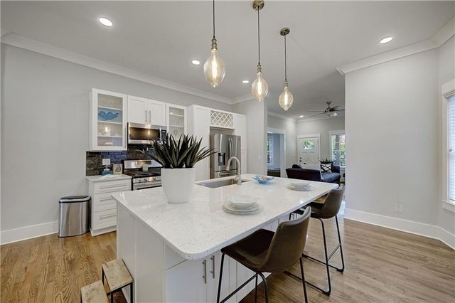 505 W Ontario Avenue SW, Atlanta, GA 30310