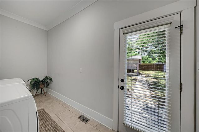 505 W Ontario Avenue SW, Atlanta, GA 30310