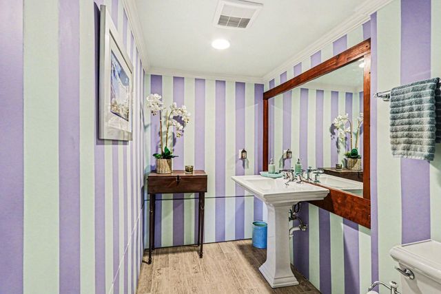 9407 Fondren Road, Houston, TX 77074