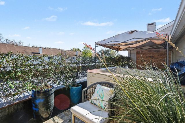 9407 Fondren Road, Houston, TX 77074