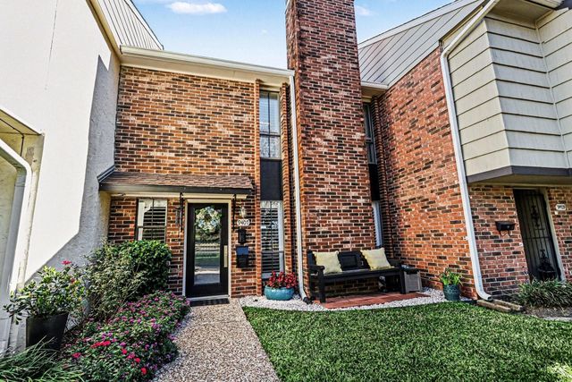 9407 Fondren Road, Houston, TX 77074