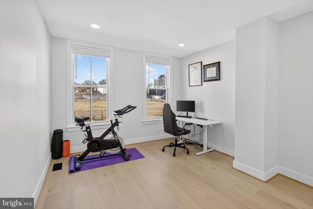 2015 GALES ST NE, Washington, DC 20002