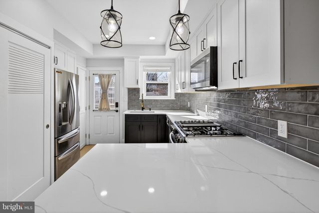 2015 GALES ST NE, Washington, DC 20002