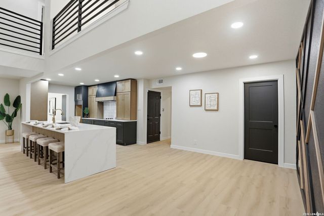 13707 Bluffmont, San Antonio, TX 78216