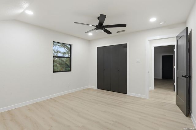 13707 Bluffmont, San Antonio, TX 78216