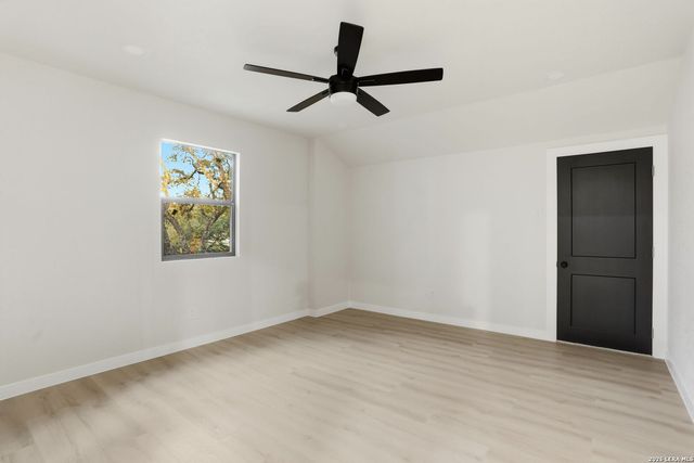 13707 Bluffmont, San Antonio, TX 78216