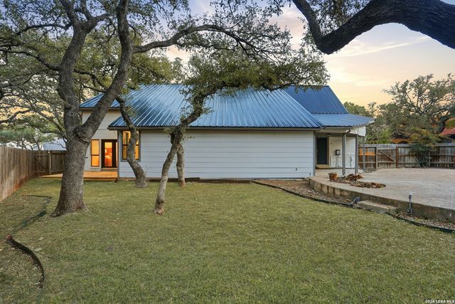 13707 Bluffmont, San Antonio, TX 78216