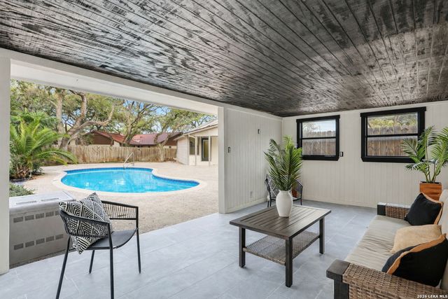 13707 Bluffmont, San Antonio, TX 78216