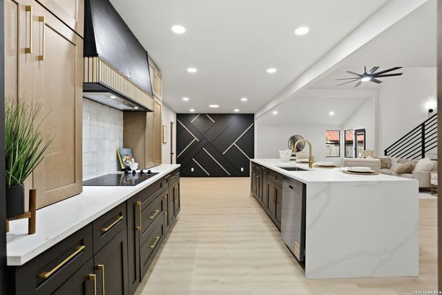 13707 Bluffmont, San Antonio, TX 78216