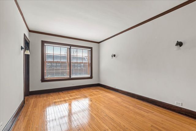 909 Green Bay Road 3S, Winnetka, IL 60093