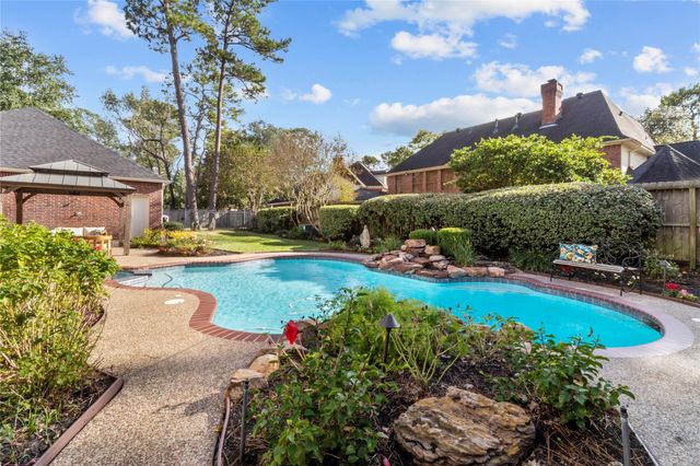 11807 Primwood Drive, Houston, TX 77070