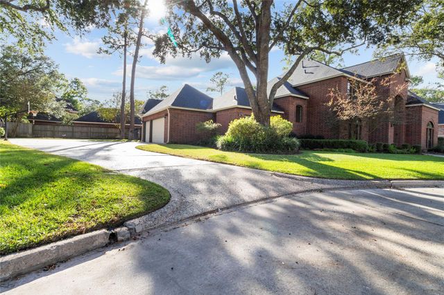 11807 Primwood Drive, Houston, TX 77070