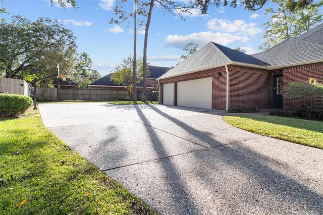 11807 Primwood Drive, Houston, TX 77070