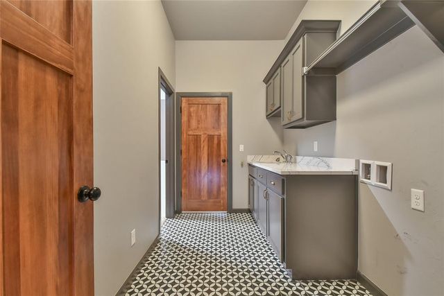 320 Maybury Drive, Norman, OK 73069