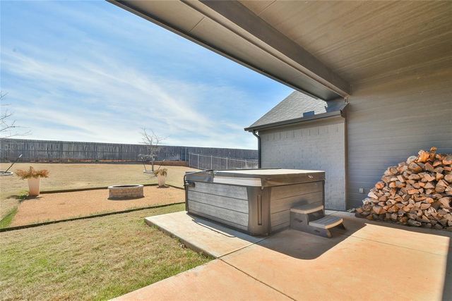320 Maybury Drive, Norman, OK 73069