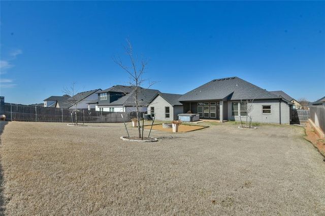 320 Maybury Drive, Norman, OK 73069