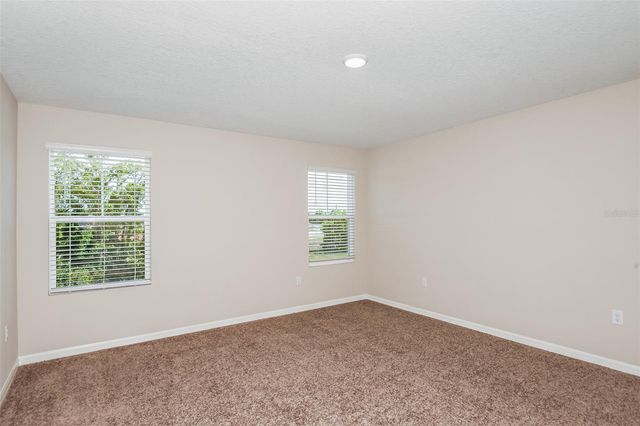 9110 BELLEVIEW FOREST PASS, Dade City, FL 33525