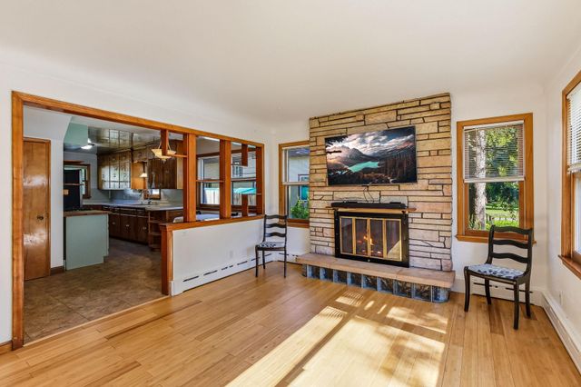 1065 Stryker Avenue, West Saint Paul, MN 55118