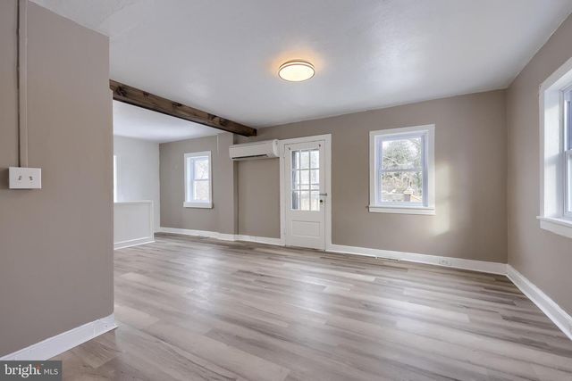 561 MARTICVILLE RD, Pequea, PA 17565