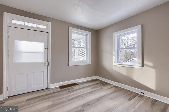 561 MARTICVILLE RD, Pequea, PA 17565