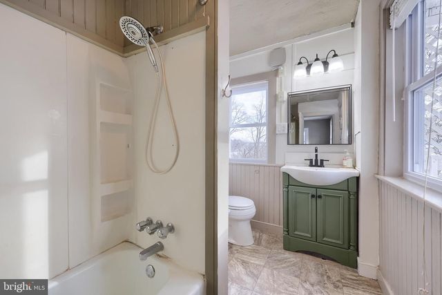 561 MARTICVILLE RD, Pequea, PA 17565