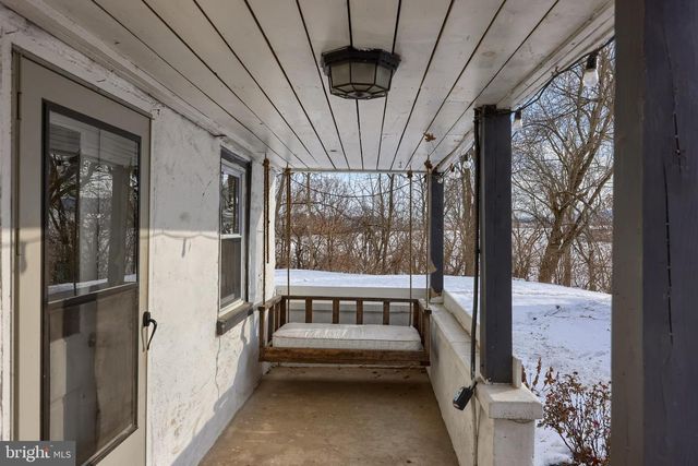 561 MARTICVILLE RD, Pequea, PA 17565