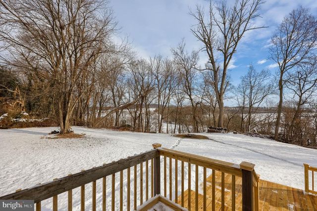 561 MARTICVILLE RD, Pequea, PA 17565