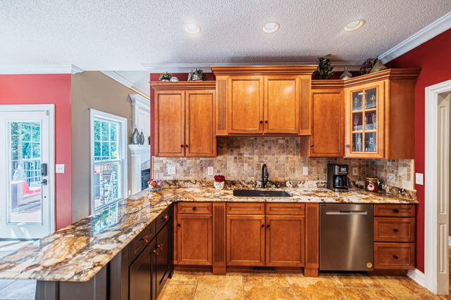 320 Cascade Drive, Paducah, KY 42003