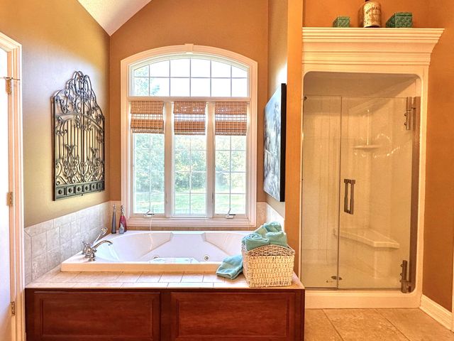 320 Cascade Drive, Paducah, KY 42003