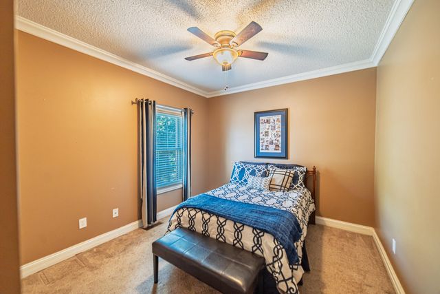 320 Cascade Drive, Paducah, KY 42003