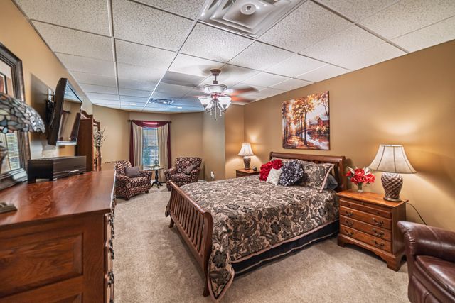 320 Cascade Drive, Paducah, KY 42003