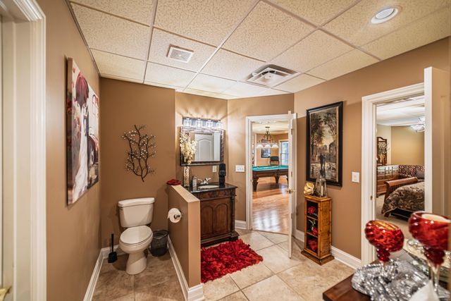 320 Cascade Drive, Paducah, KY 42003