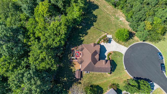 320 Cascade Drive, Paducah, KY 42003