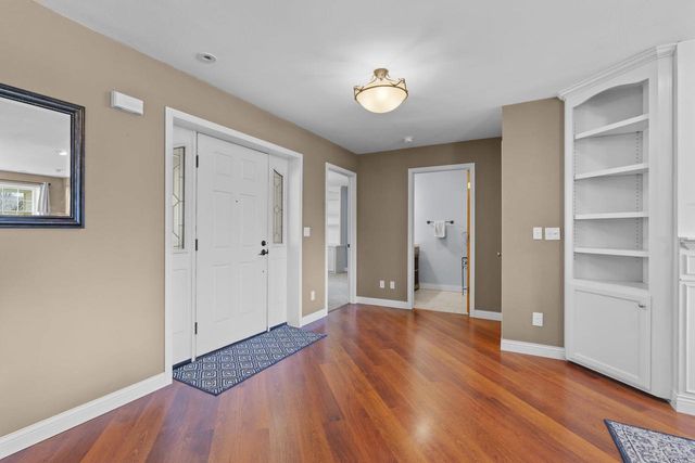3219 E FALLCREEK LANE, Appleton, WI 54913