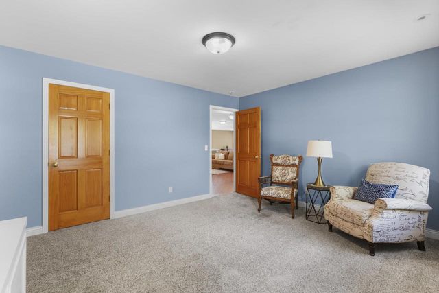 3219 E FALLCREEK LANE, Appleton, WI 54913