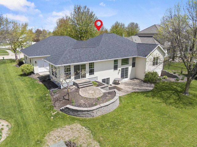 3219 E FALLCREEK LANE, Appleton, WI 54913