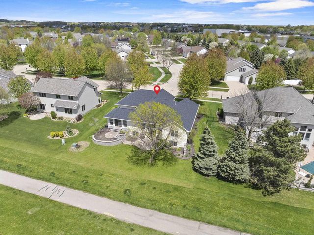 3219 E FALLCREEK LANE, Appleton, WI 54913