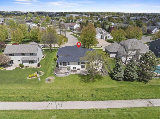 3219 E FALLCREEK LANE, Appleton, WI 54913