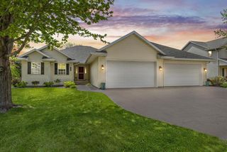 3219 E FALLCREEK LANE, Appleton, WI 54913