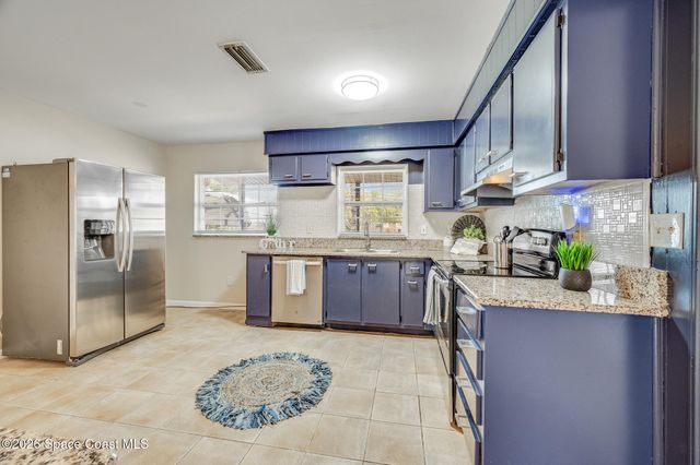 1148 N Singleton Avenue, Titusville, FL 32796