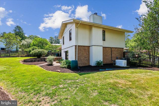 18637 TANTERRA WAY, Brookeville, MD 20833