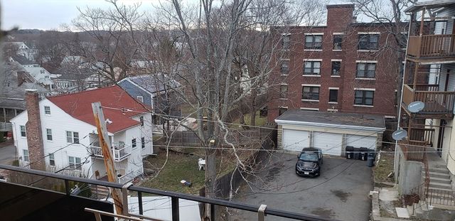 6 Hayes 25, Boston, MA 02131