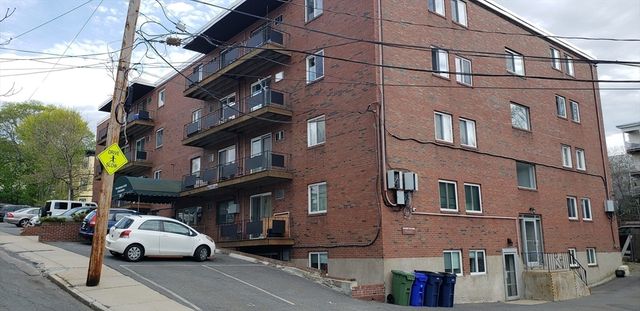 6 Hayes 25, Boston, MA 02131