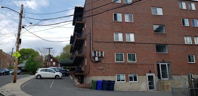 6 Hayes 25, Boston, MA 02131