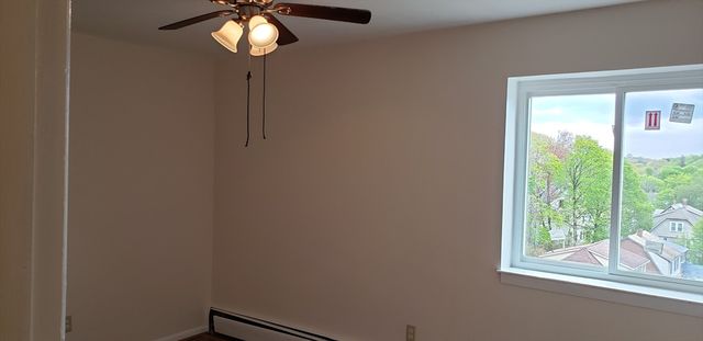 6 Hayes 25, Boston, MA 02131