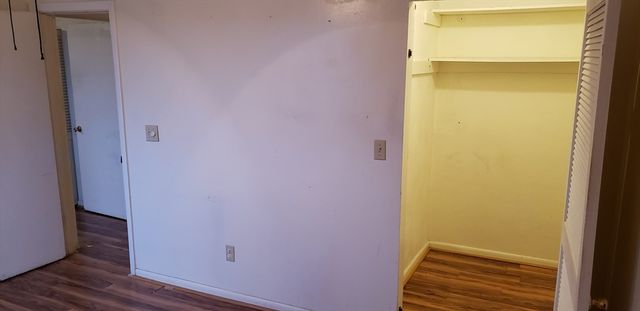 6 Hayes 25, Boston, MA 02131