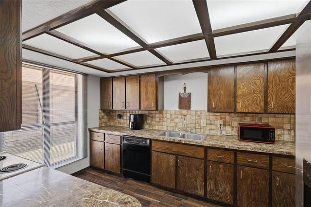 11108 Windmill Road, Oklahoma City, OK 73162